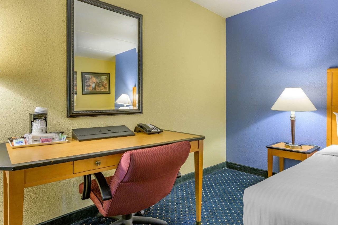 Aire Hotel Lebanon Hershey Εξωτερικό φωτογραφία