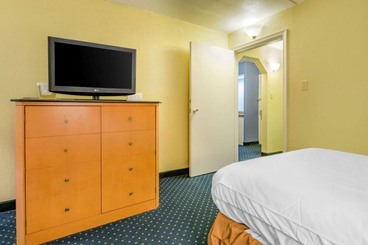 Aire Hotel Lebanon Hershey Εξωτερικό φωτογραφία