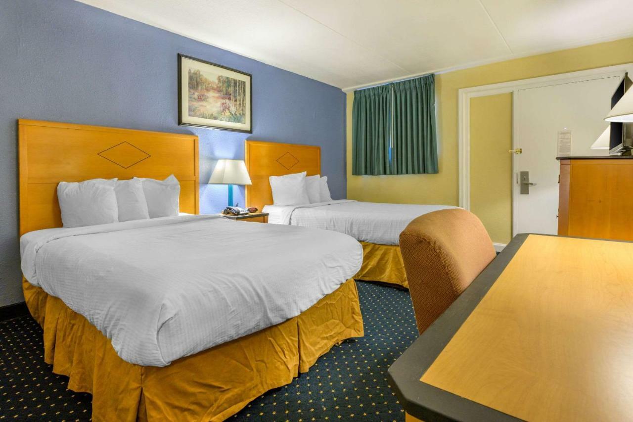 Aire Hotel Lebanon Hershey Εξωτερικό φωτογραφία